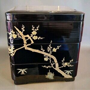 Shikki Company Jubako Bento Box Black Lacquer Gold Plumb Blossom 3 Tiered Japan